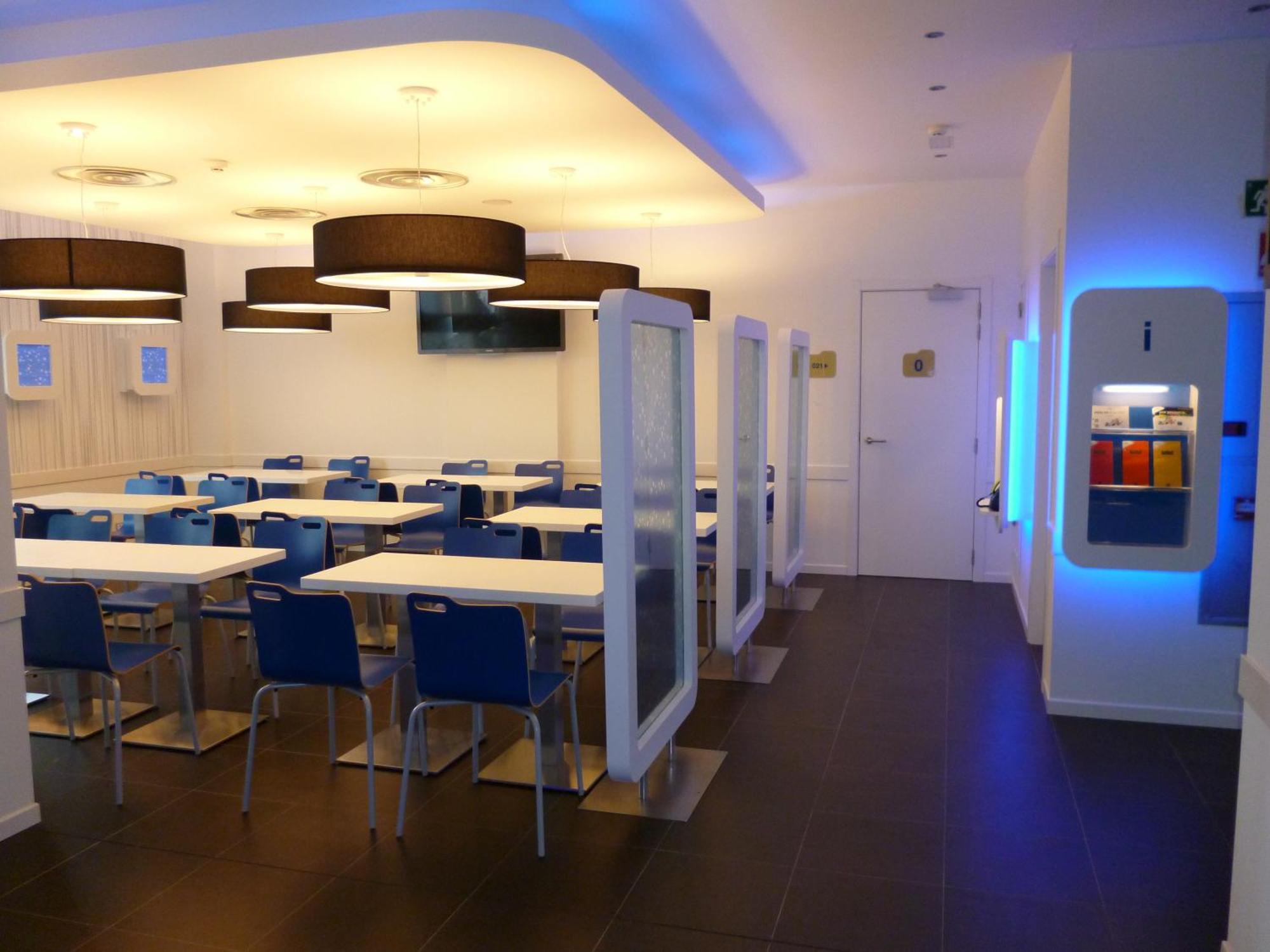 Ibis Budget Лерида Екстериор снимка